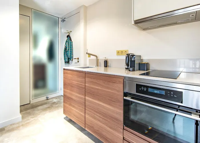 Pensión New Family Penthouse 7min From Rotterdam Station Floor App4