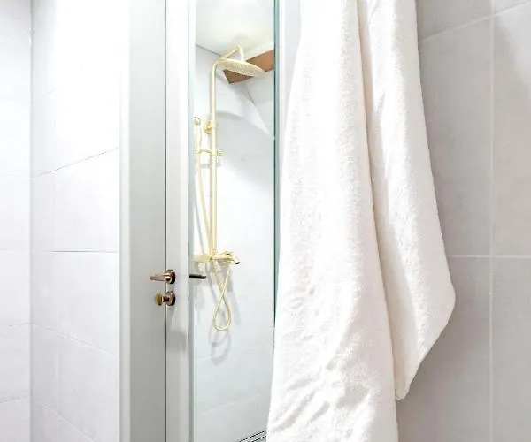 New Family Penthouse 7min From Rotterdam Station Floor App4 Pensión