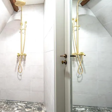 New Family Penthouse 7min From Rotterdam Station Floor App4 بيت ضيافة سخيدام